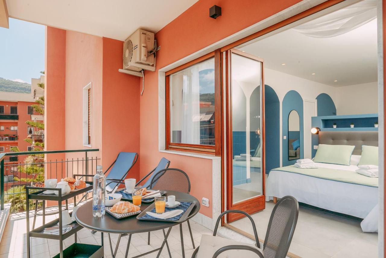 Sorrento Colors&Suites Eksteriør billede